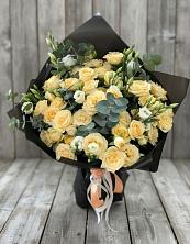 Букет цветов из:  Розы и Лизиантусы в Глаголево
