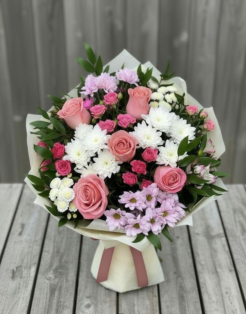 Букет цветов из: Альстромерии, Гвоздики, Розы и Хризантемы в Глаголево