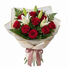 Букет цветов из:  Лилии и Розы в Глаголево