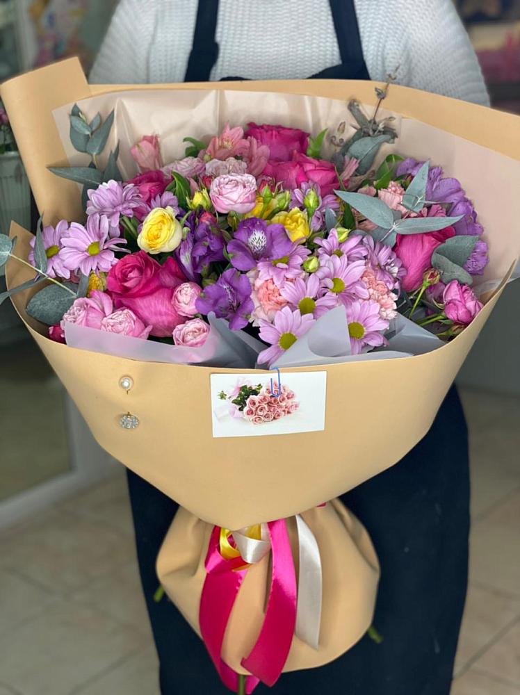 Букет цветов из: Хризантемы, Гвоздики и Альстромерии в Глаголево