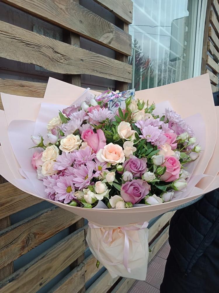 Букет цветов из: Розы и Хризантемы в Глаголево