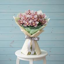 Букет цветов из:  Орхидеи и Розы в Глаголево